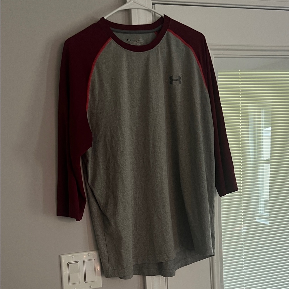 Under Armour Men's Gray and Maroon Long Sleeve Tee